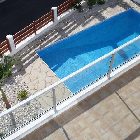 Modern Villa, 4 Bedrooms, Private Pool, Close To Coral Bay Strip Peyia Exterior foto