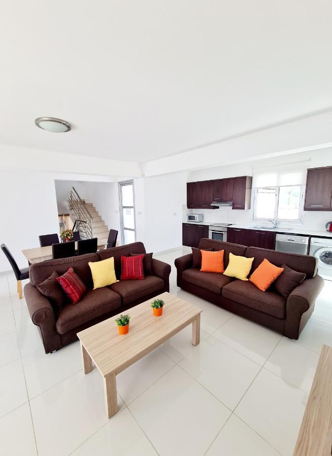 Modern Villa, 4 Bedrooms, Private Pool, Close To Coral Bay Strip Peyia Exterior foto
